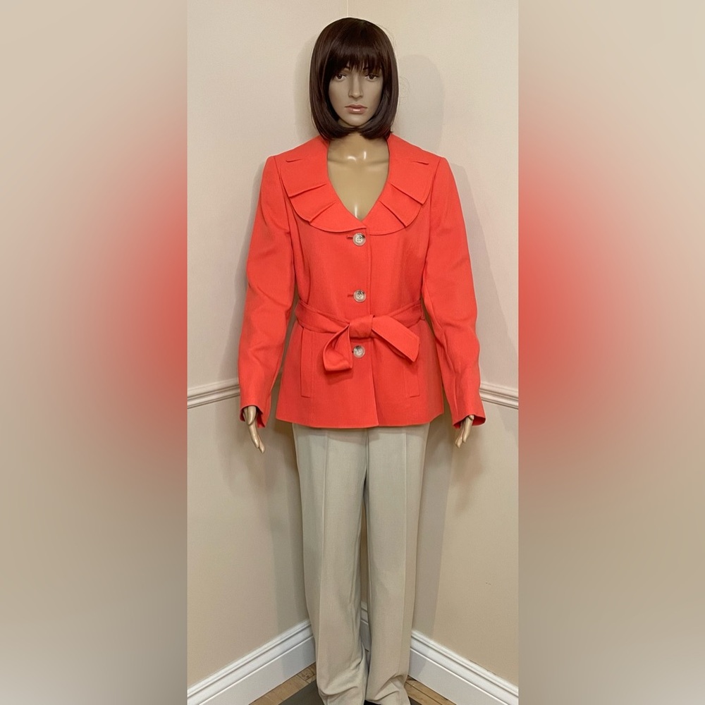 NWOT Le Suit Two Piece Ruffled Neck Belted Blazer and Pant Suit Set in Papaya